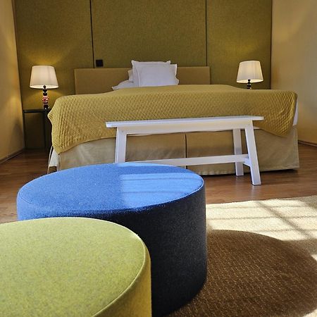 Yellow Flat By Grazrentals With Best Location & Free Parking Buitenkant foto